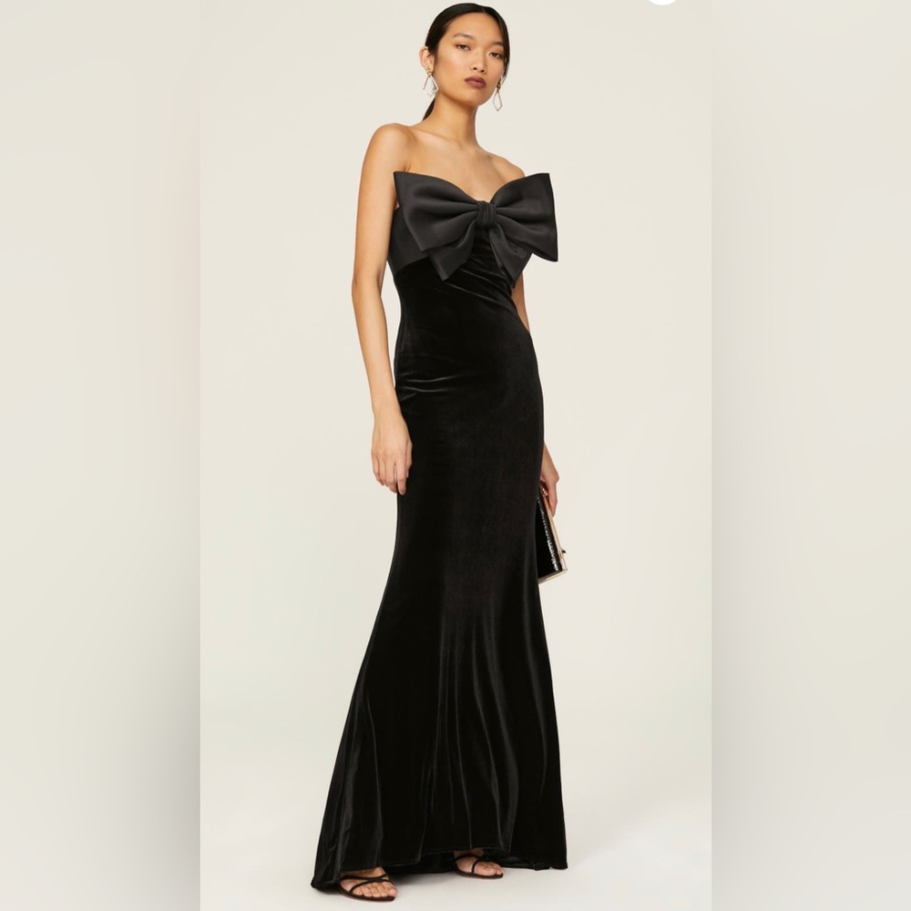 Badgley Mischka Black Strapless Bow Gown